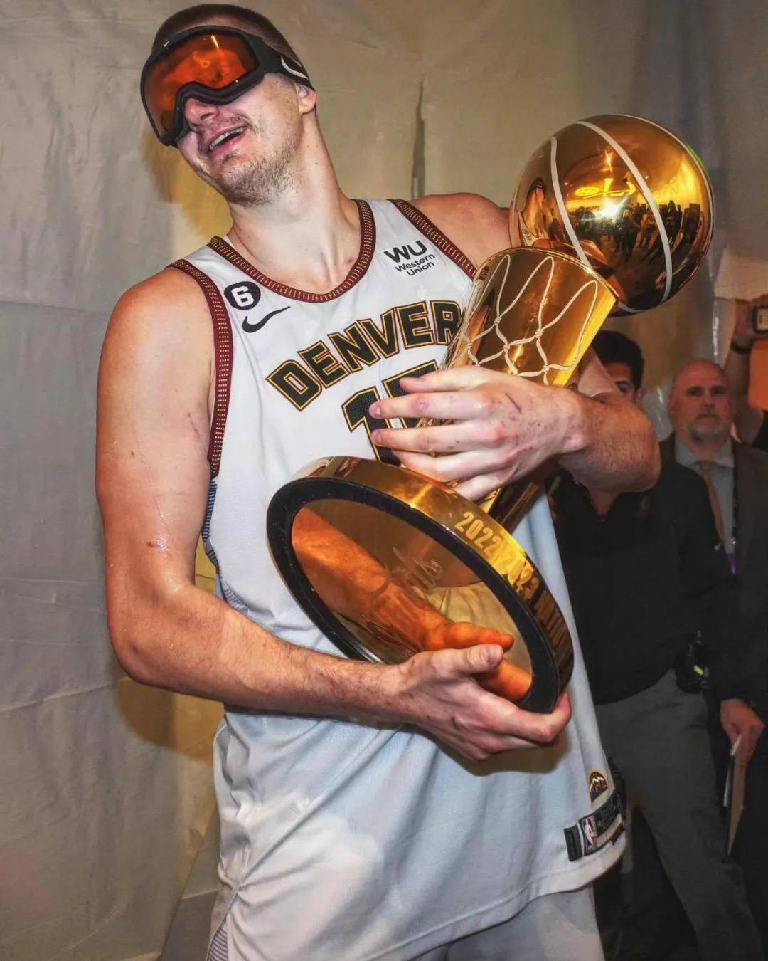 魔术力克湖人B队,约基奇打破历史纪录的简单介绍 魔术力克湖人B队,约基奇打破历史纪录的简单介绍