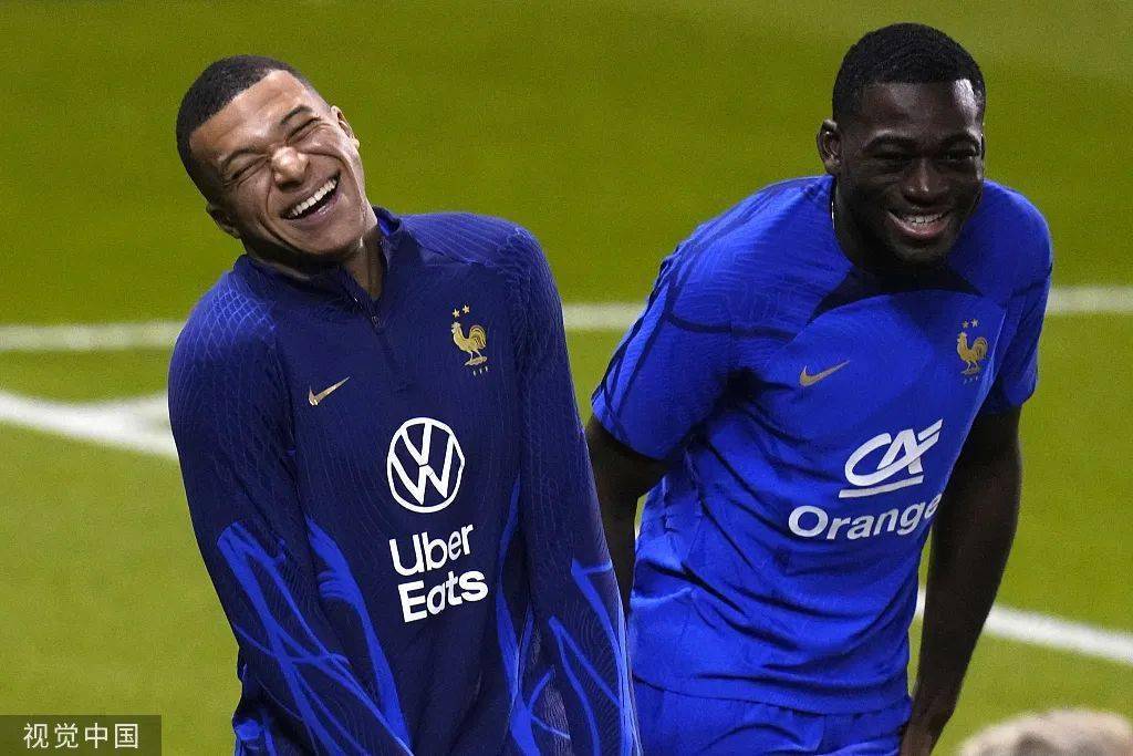 关于法国羽毛球队完胜中国羽毛球队，辛杜完成帽子戏法的信息