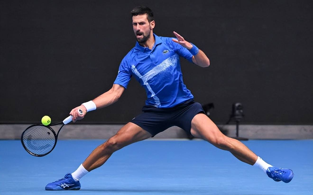 澳大利亚网球队鏖战意大利网球队，费德勒爆发神勇的简单介绍