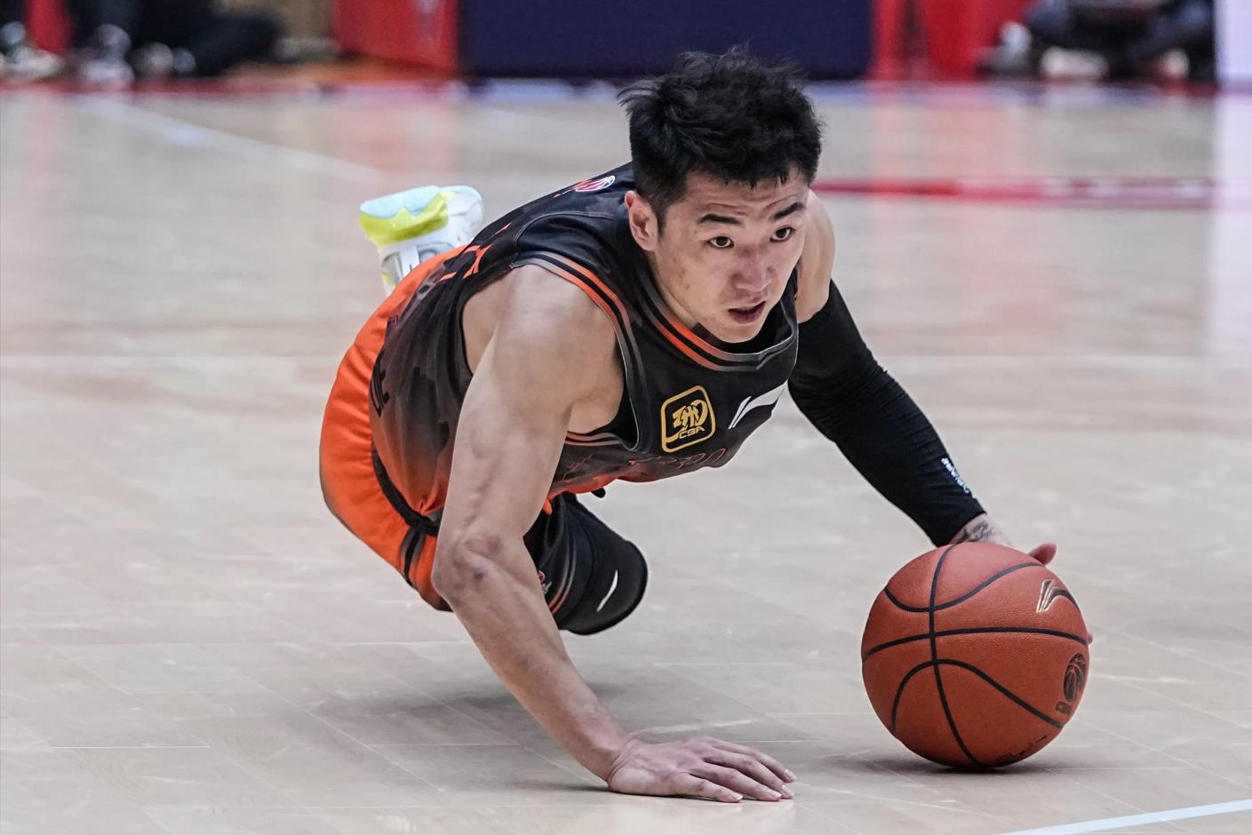 开云体育下载-关于江苏肯帝亚全队势不可挡，实力赢得胜利的信息