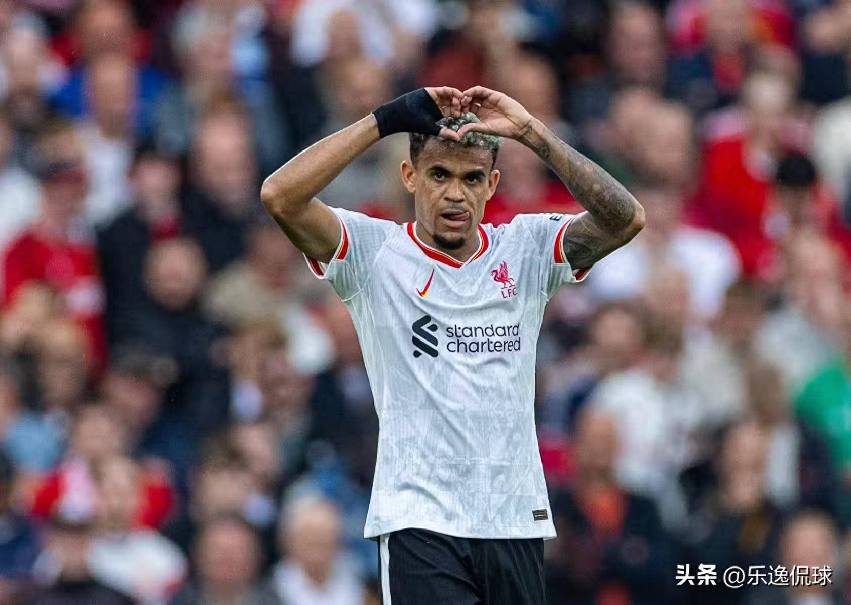 包含利物浦签下西班牙新秀，引发争议的词条