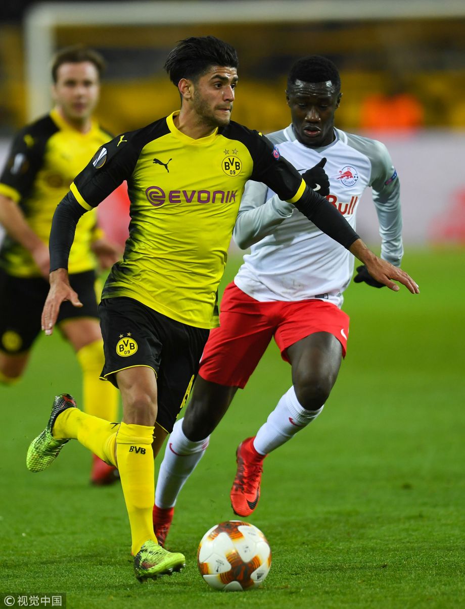 包含许尔勒奋战，萨尔茨堡挤掉莫斯科火车头晋级16强的词条