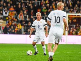 开云体育在线-热那亚球员受伤，热那亚遭遇伤病困扰的简单介绍