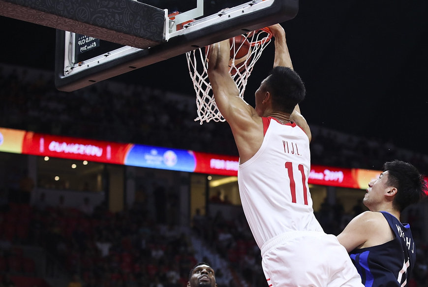 开云体育app-阿拉维斯主场告捷，赢得关键三分