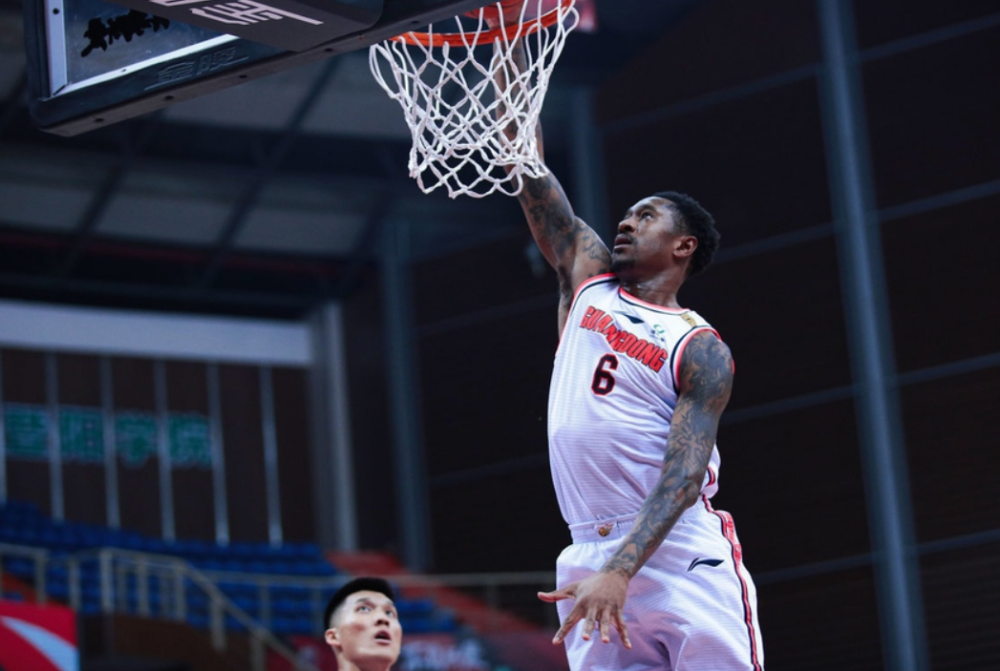 开云体育登录-关于上海男篮客场逆转山东易建联砍下分的信息