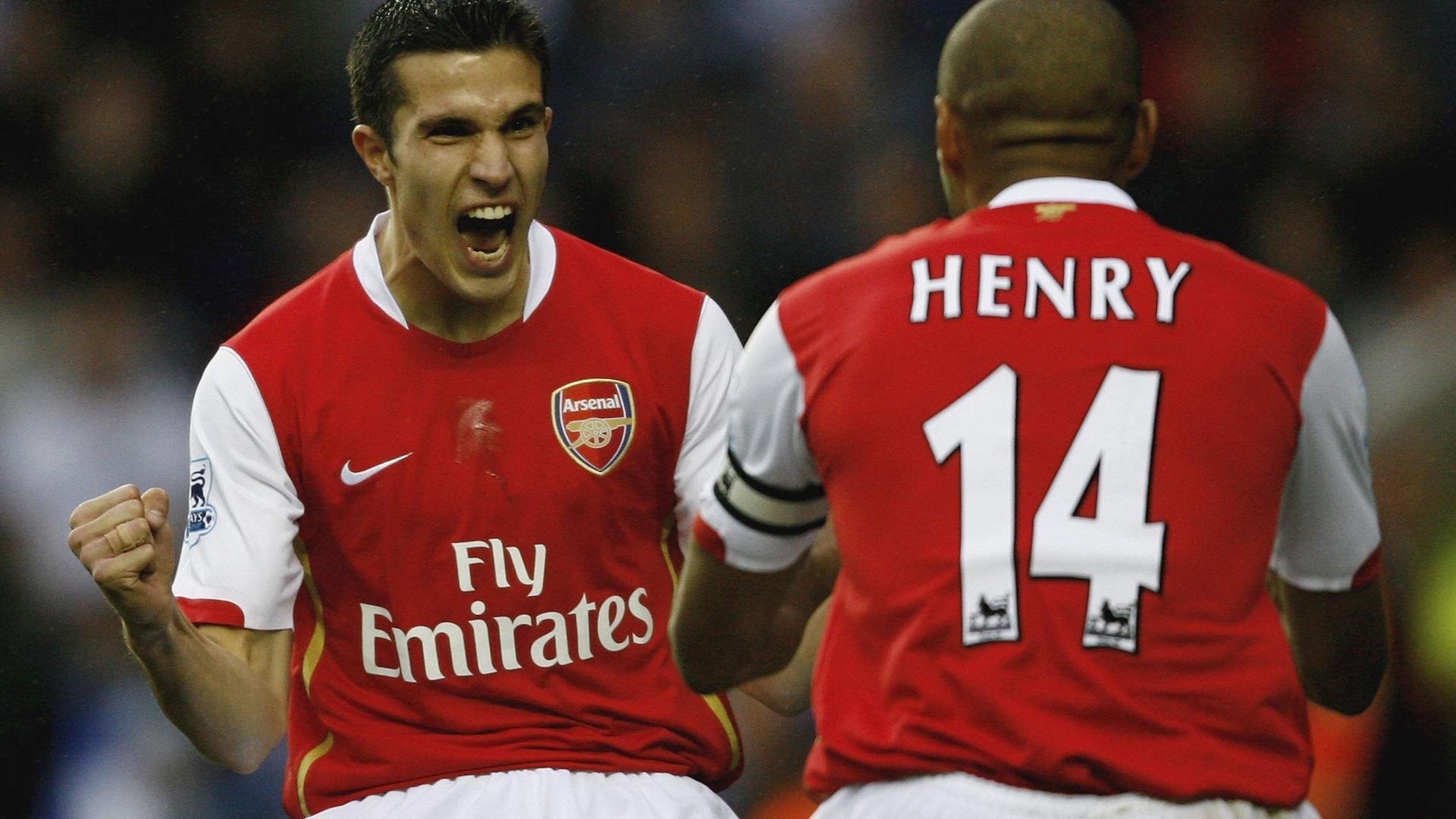 意甲焦点战之夜,卡马文加在聚光灯下证明自己