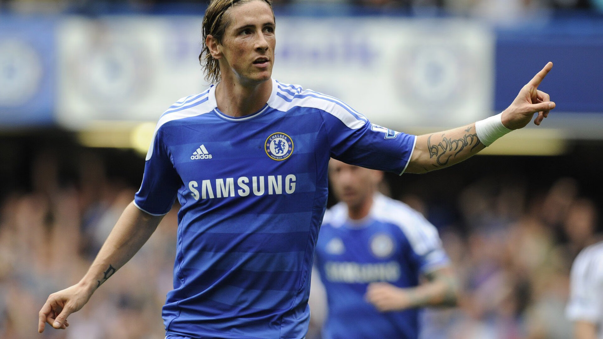 拉亚进攻端无人可挡，巴萨险胜沙特，一场技术与意志的较量